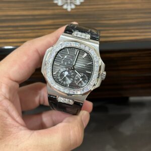 Patek Philippe Nautilus 5724G Replica 11 Watch GR Factory 40mm (1)