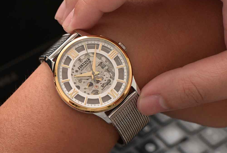 How to Adjust a Mechanical Watch That Runs Fast or Slow – Simple Steps (3)