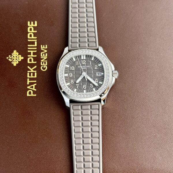 Patek Philippe Aquanaut 5067 Replica 11 Watch Gray Rubber PPF 35 (4)