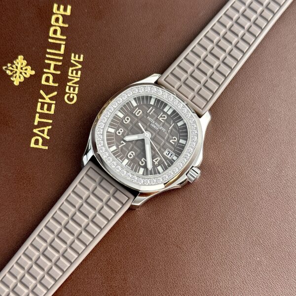 Patek Philippe Aquanaut 5067 Replica 11 Watch Gray Rubber PPF 35 (4)