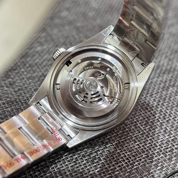 Rolex Sky Dweller Replica 11 (4)