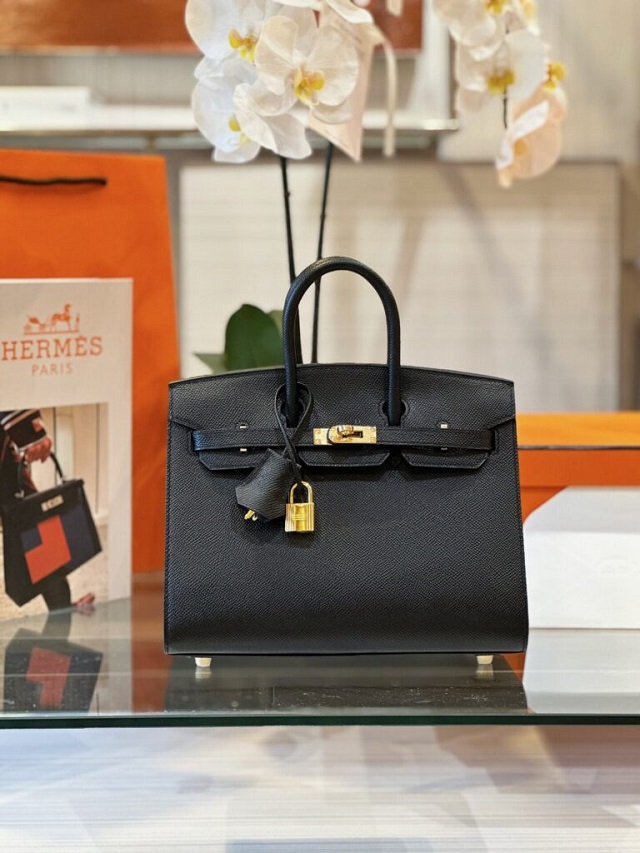 Trending Hermes Replica Bags Making Waves in the Market (1)