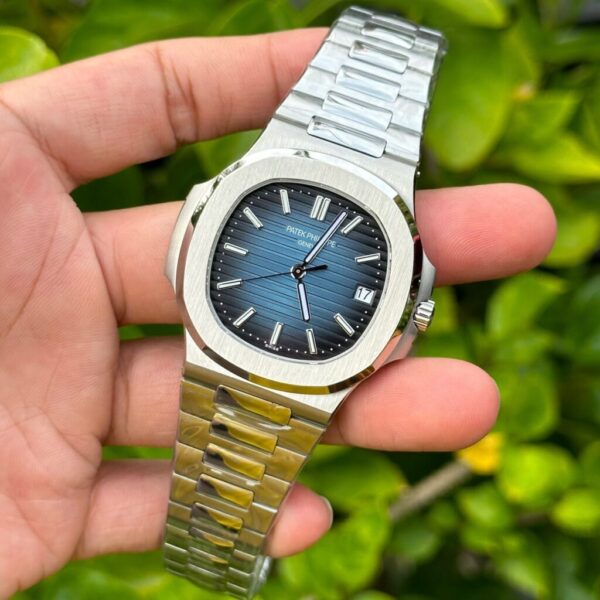 Patek Philippe Nautilus 5811 Replica 11 Watch Custom Dial 3K Factory (1)