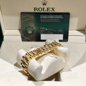Rolex DateJust 18K Gold Wrapped Custom Diamonds Moissanite 31mm (2)