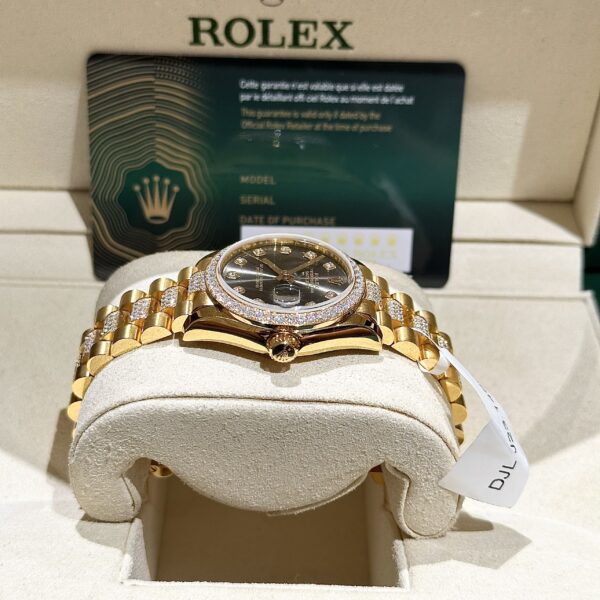 Rolex DateJust 18K Gold Wrapped Custom Diamonds Moissanite 31mm (2)