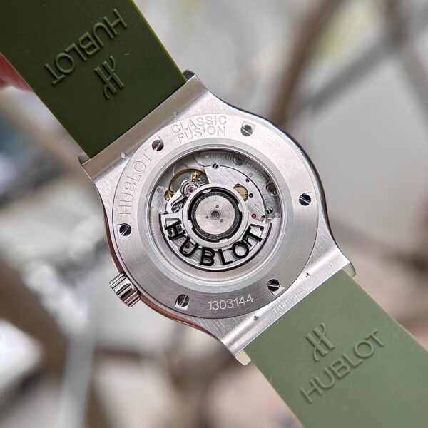 Hublot Classic Fusion Rep Watch Green Rubber Strap JJ+ 42mm (5)