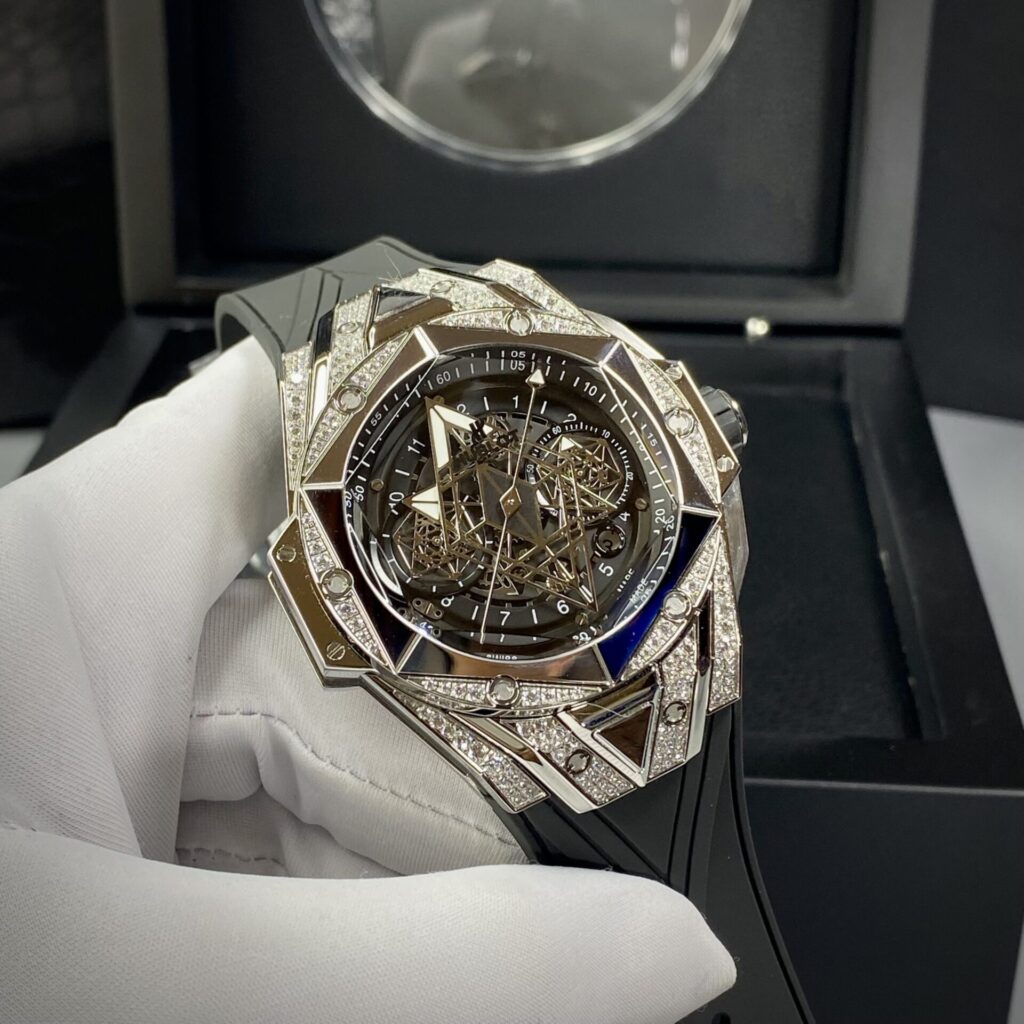 Purchase High-Quality Hublot Replica Watches for Men at Mon Luxury (2)