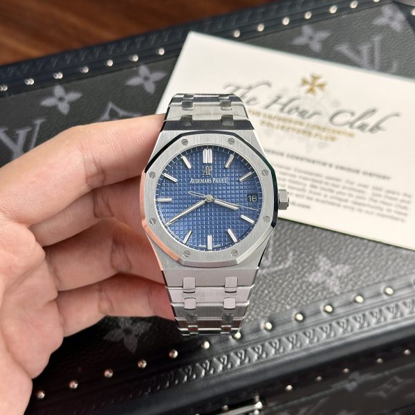 Audemars Piguet Replica 11 Watch Royal Oak 15500ST Blue APS 41mm (1)