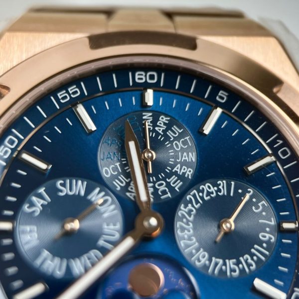 Vacheron Constantin Replica 11 Watch Overseas 5500V Blue Dial (2)