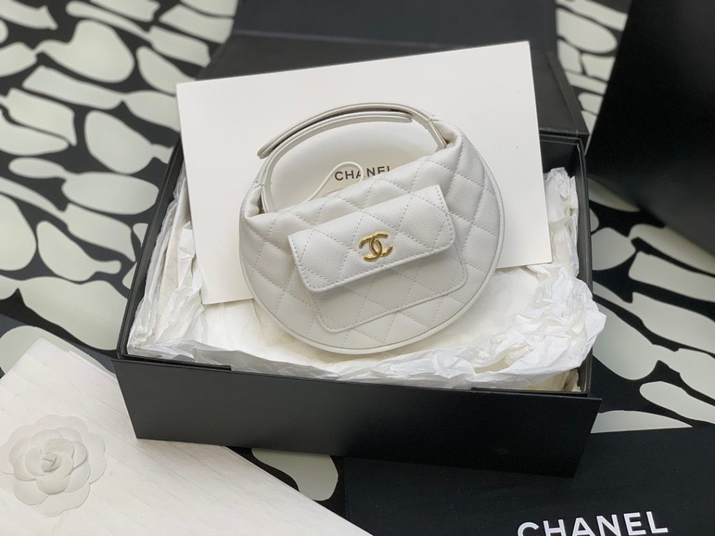 Chanel Cargo Pouch Women White Color Replica Handbags 16cm