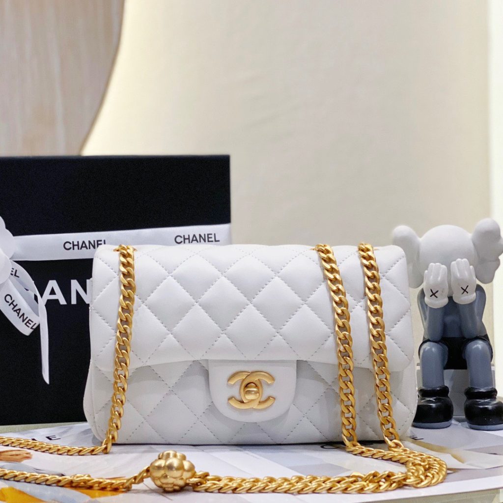 Chanel Classic White Replica Handbags 20cm