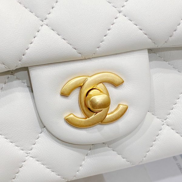 Chanel Classic White Replica Handbags 20cm