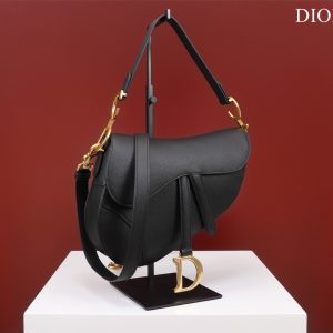 Dior Saddle With Strap Replica Handbags Gold Lock 25cm (2)