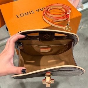 Louis Vuitton Around Me PM Monogram Replica Handbag 22.5cm