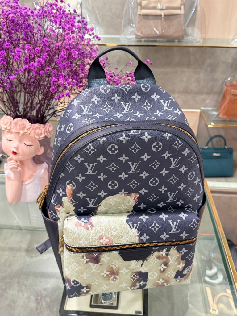 Louis Vuitton Discovery Monogram Replica Backpack 29cm