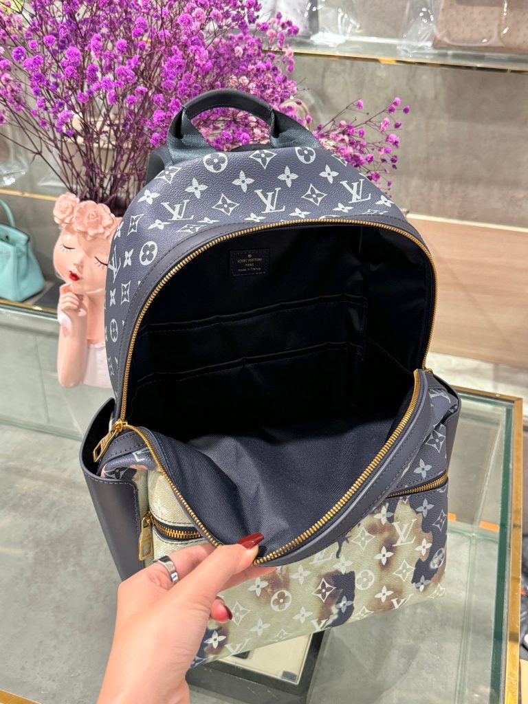 Louis Vuitton Discovery Monogram Replica Backpack 29cm