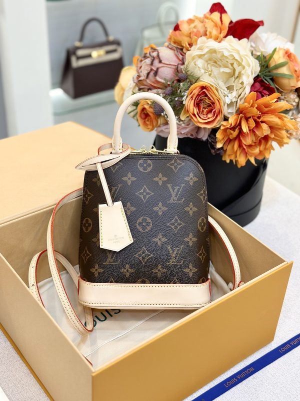 Louis Vuitton Flower Patterns Monogram Women Replica Handbags 15cm