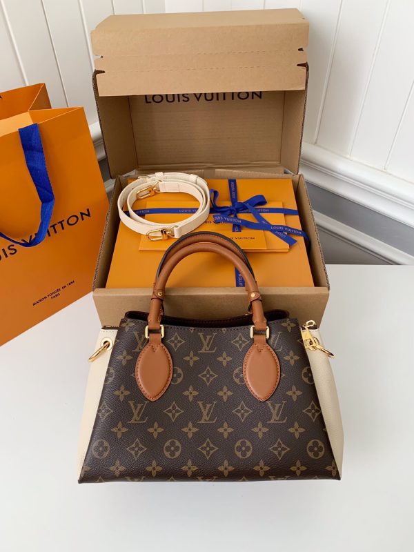 Louis Vuitton LV Bolsa Opera BB Monogram Replica Handbags 26cm