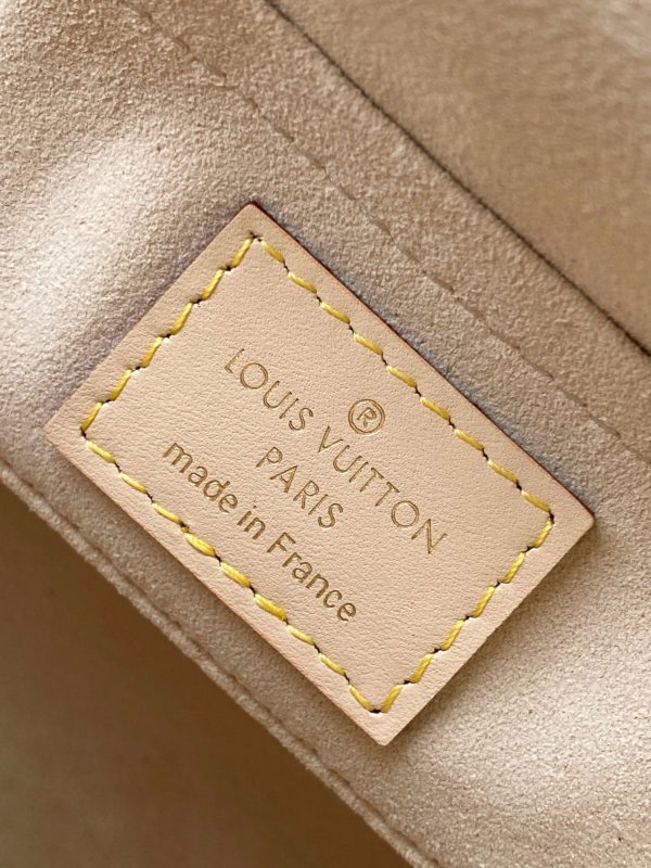 Louis Vuitton LV Clutch Tisitt Monogram Replica Handbags 28cm