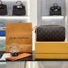 Louis Vuitton LV Dopp Kit Toilet Pouch Monogram Fake Bags 28cm