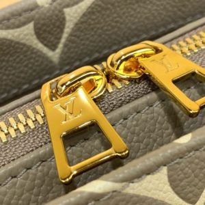 Louis Vuitton LV On The Go Monogram Replica Handbags 22cm