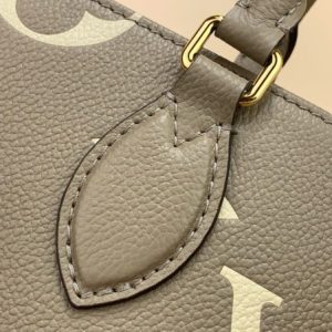 Louis Vuitton LV On The Go Monogram Replica Handbags 22cm