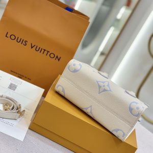 Louis Vuitton Onthego PM Monogram Fake Handbags 25cm