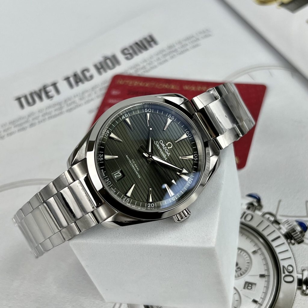 Omega Best Replica Seamaster Aqua Terra Green Dial VS Factory (1)