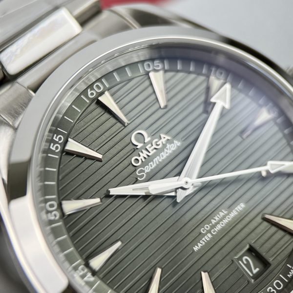 Omega Best Replica Seamaster Aqua Terra Green Dial VS Factory (1)