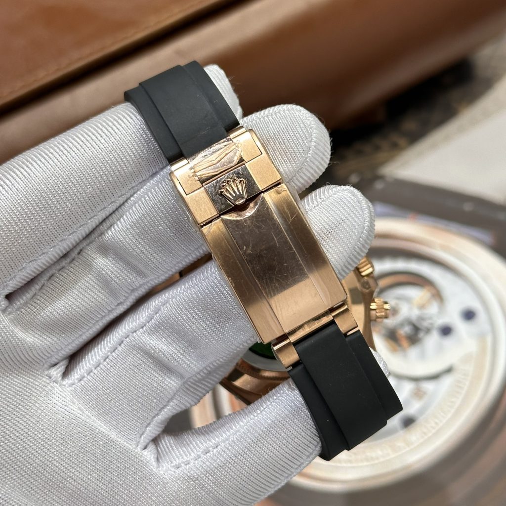 Rolex Cosmograph Daytona Replica Watches Black Dial Bezel Ceramic BT Factory 40mm (2)