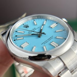 Rolex Oyster Perpetual 124300 Best Replica Watch Ice Blue Dial Clean Factory 41mm (2)