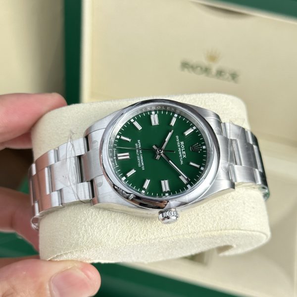 Rolex Oyster Perpetual 126000 Best Replica Watch Green Dial Clean Factory 36mm (2)