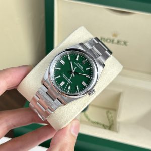 Rolex Oyster Perpetual 126000 Best Replica Watch Green Dial Clean Factory 36mm (2)
