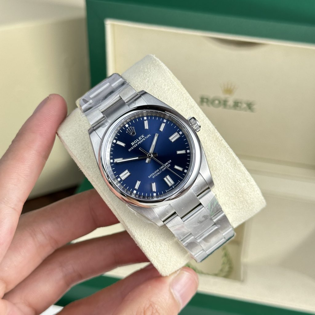 Rolex Oyster Perpetual 126000 Dial Blue Best Replica Watches Clean Factory 36mm (2)