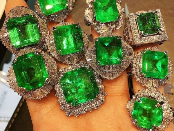 Emerald – The Gemstone Among the Big Five Jewelry (4)