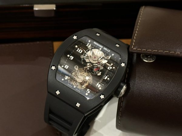 Replica Richard Mille Watch RM001 Tourbillon Black Ceramic 42mm (1)