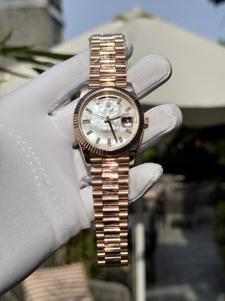 Replica Rolex Watch Day-Date Mother Of Pearl & Moissanite Diamonds Gold Wrapped 40mm (8)