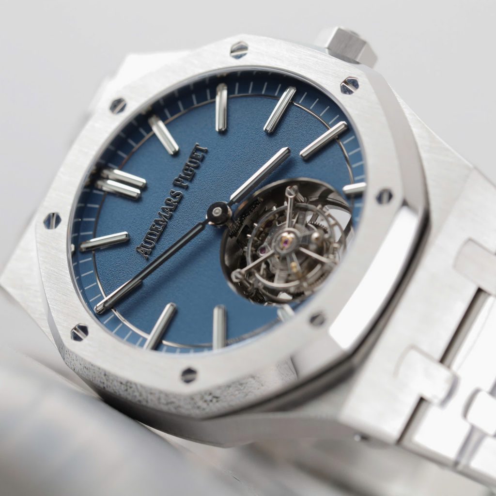 Đồng Hồ Audemars Piguet Chế Tác Royal Oak Self Winding Flying Tourbillon 41mm 26730TI Mặt Số Xanh Dương 41mm