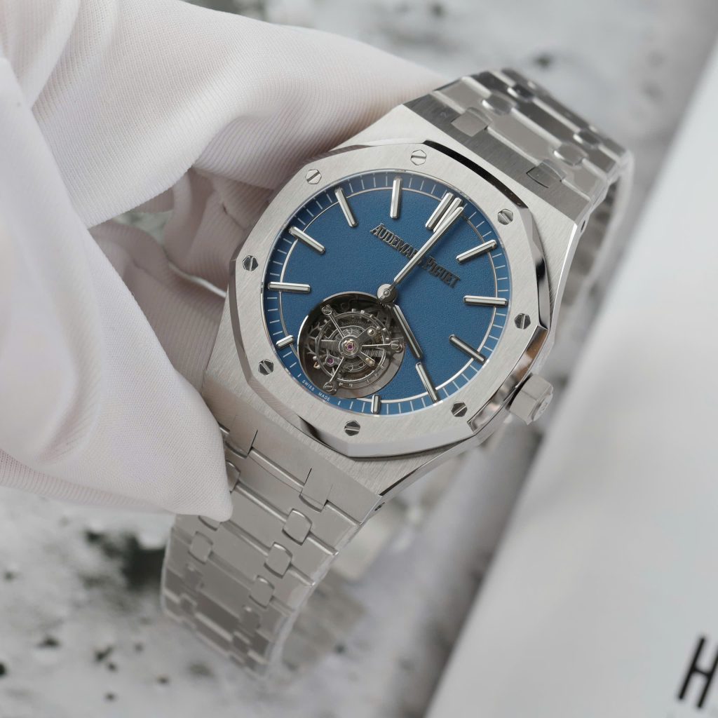 Đồng Hồ Audemars Piguet Chế Tác Royal Oak Self Winding Flying Tourbillon 41mm 2673Đồng Hồ Audemars Piguet Chế Tác Royal Oak Self Winding Flying Tourbillon 41mm 26730TI Mặt Số Xanh Dương 41mm0TI Mặt Số Xanh Dương 41mm