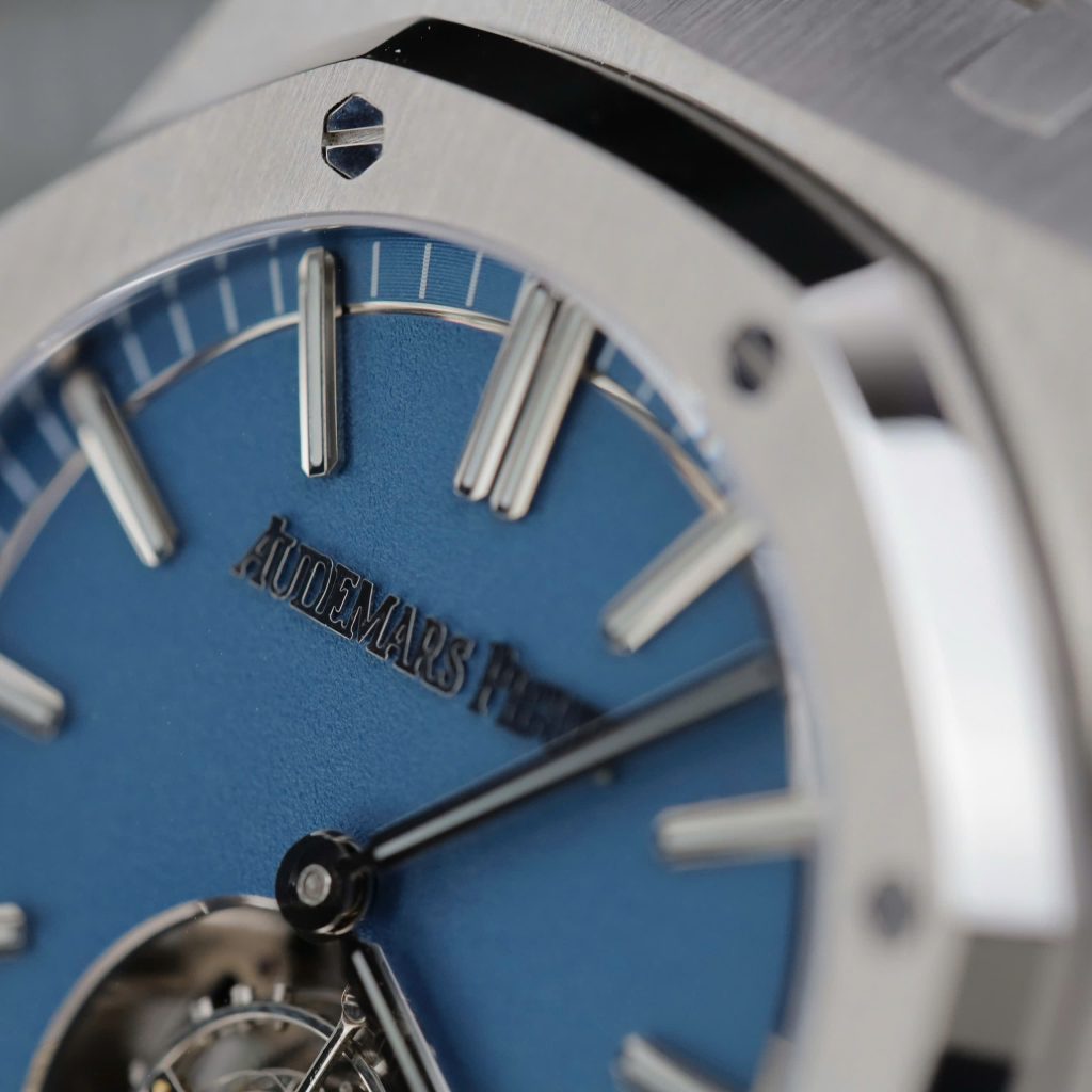 Đồng Hồ Audemars Piguet Chế Tác Royal Oak Self Winding Flying Tourbillon 41mm 26730TI Mặt Số Xanh Dương 41mm