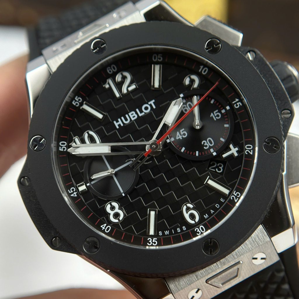 Đồng Hồ Hublot Big Bang 20th Anniversary Chế Tác Viền Gốm Đen Nhà Máy BBA 43mm