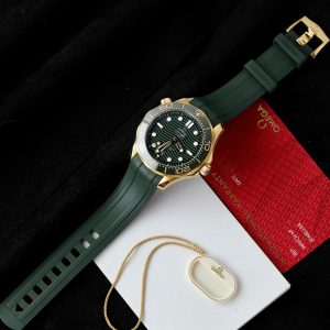 Đồng Hồ Omega Seamaster Diver 300M Chế Tác Màu Xanh Lá Cây Nhà Máy VSF 42mm