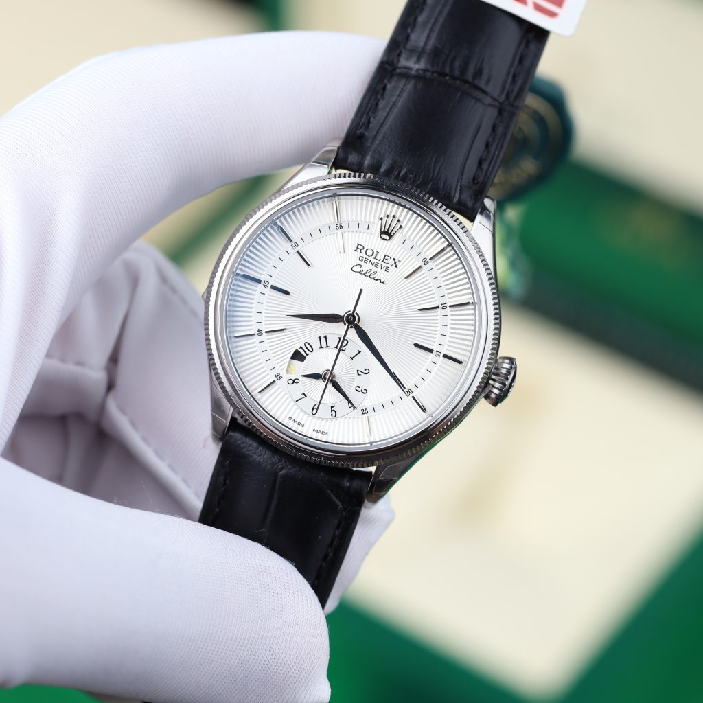 Đồng Hồ Rolex Cellini Dual Time 50525 Replica 11 Mặt Bạc Dây Da Nhà Máy KZ 39mm