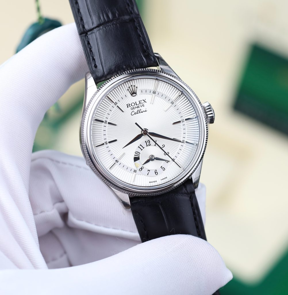 Đồng Hồ Rolex Cellini Dual Time 50525 Replica 11 Mặt Bạc Dây Da Nhà Máy KZ 39mm