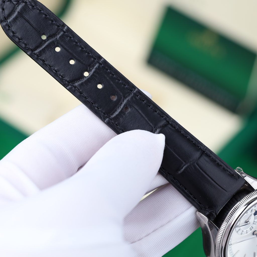 Đồng Hồ Rolex Cellini Dual Time 50525 Replica 11 Mặt Bạc Dây Da Nhà Máy KZ 39mm