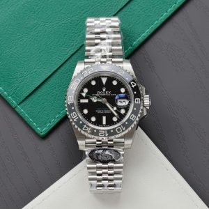 Đồng Hồ Rolex GMT-Master II 126710GRNR Bruce Wayne Rep11 Nhà Máy Clean 40mm
