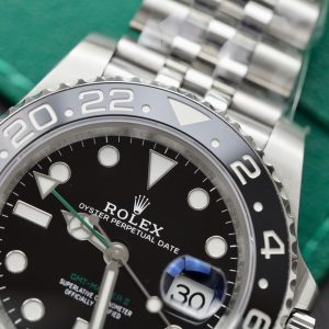 Đồng Hồ Rolex GMT-Master II 126710GRNR Bruce Wayne Rep11 Nhà Máy Clean 40mmĐồng Hồ Rolex GMT-Master II 126710GRNR Bruce Wayne Rep11 Nhà Máy Clean 40mm