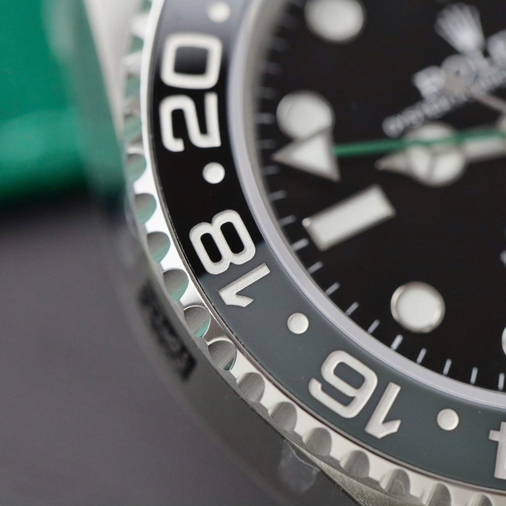 Đồng Hồ Rolex GMT-Master II 126710GRNR Bruce Wayne Rep11 Nhà Máy Clean 40mm