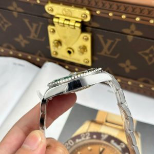 Đồng Hồ Rolex Rep 11 GMT-Master II 126729VTNR Mặt Số Xanh Gốm Nhà Máy Clean 40mm