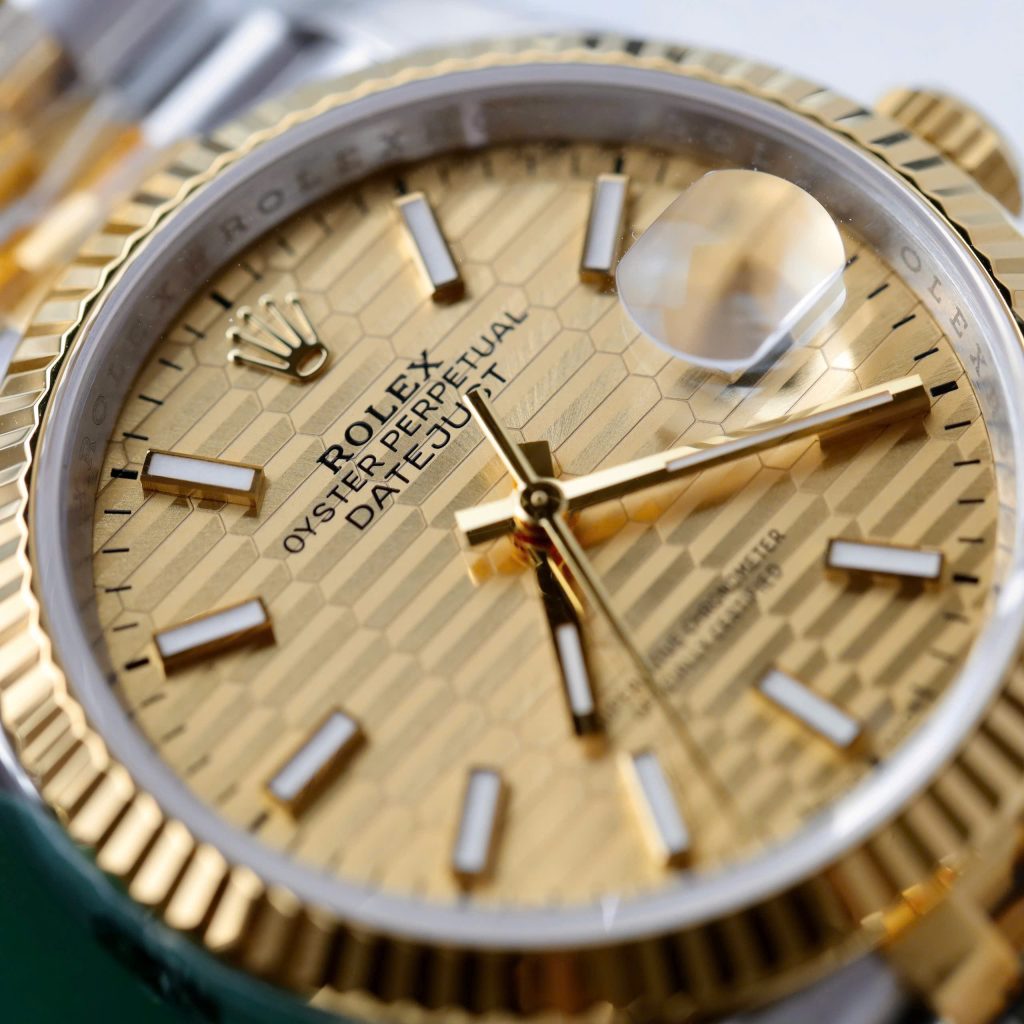 Đồng hồ Rolex Datejust 126231 Demi Vàng Mặt Xếp Gạch Replica 11 Nhà Máy VSF 36mm